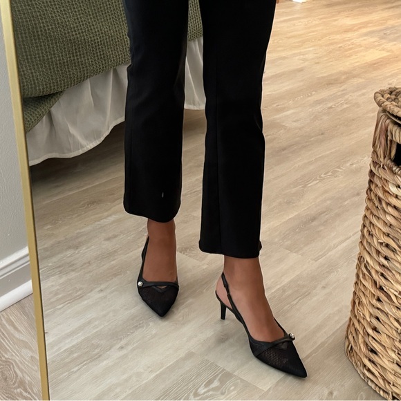 Black Button-Up Jumpsuit 🖤 — $28 - Picture 5 of 6